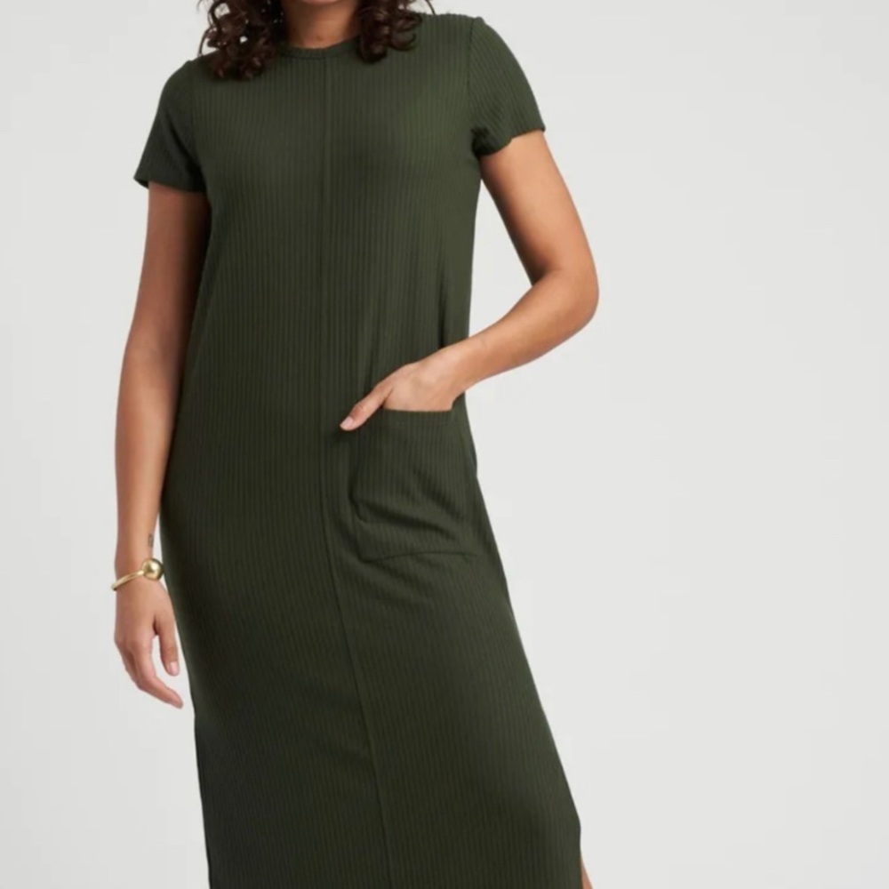 Universal Standard Sammie size S (14-16)